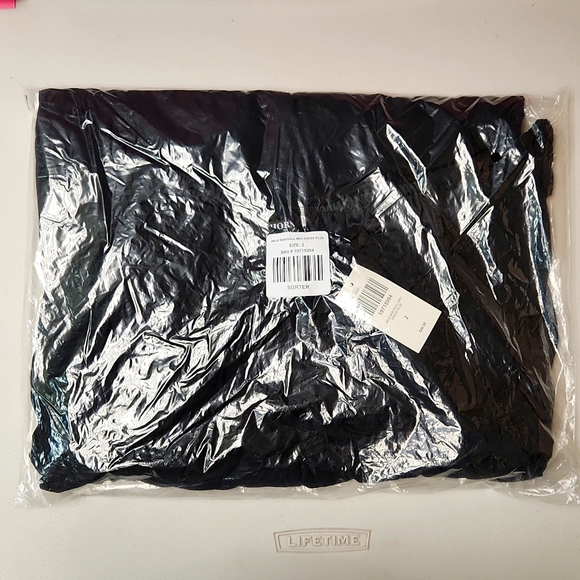 ❤️NWT HOT TOPIC SEXY LACED BLACK DRESS - PUFF SLEEVE - POCKETS - PLUS SIZE - Picture 5 of 12